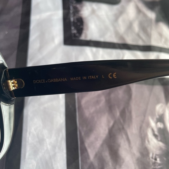 Dolce & Gabbana Oversized Cat eye Sunglasses ❤️SOLD❤️ - Picture 4 of 5